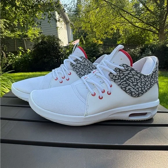 Nike Air Jordan First Class Cement Grey White Fire Red Trim Men’s 8 AJ7312 116 - Picture 5 of 13